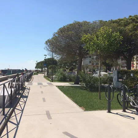 Auriga Daire Bibione
