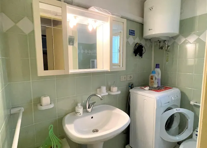 Auriga Apartment *